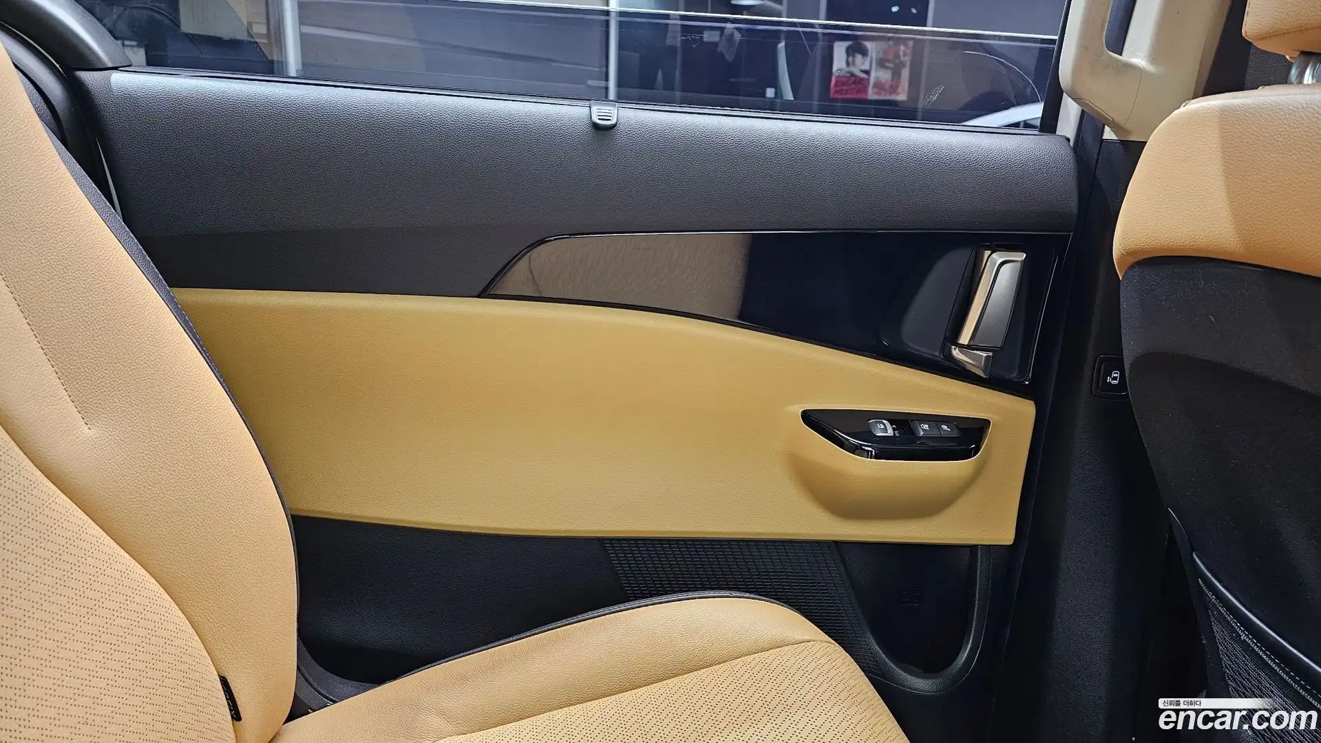 Canival Kia 2022.9-INNER-035