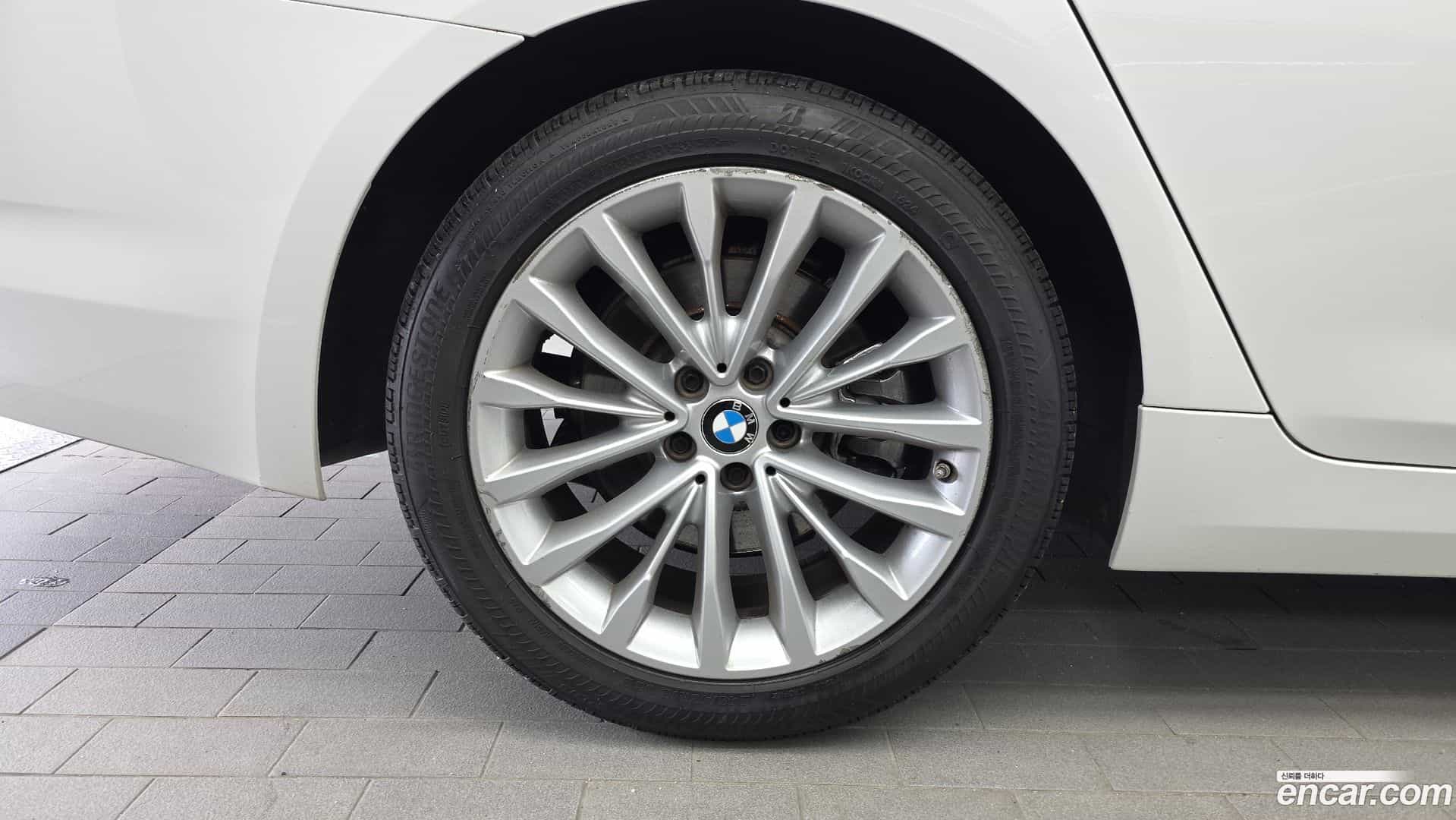 5-Series BMW 2019.6-OUTER-005