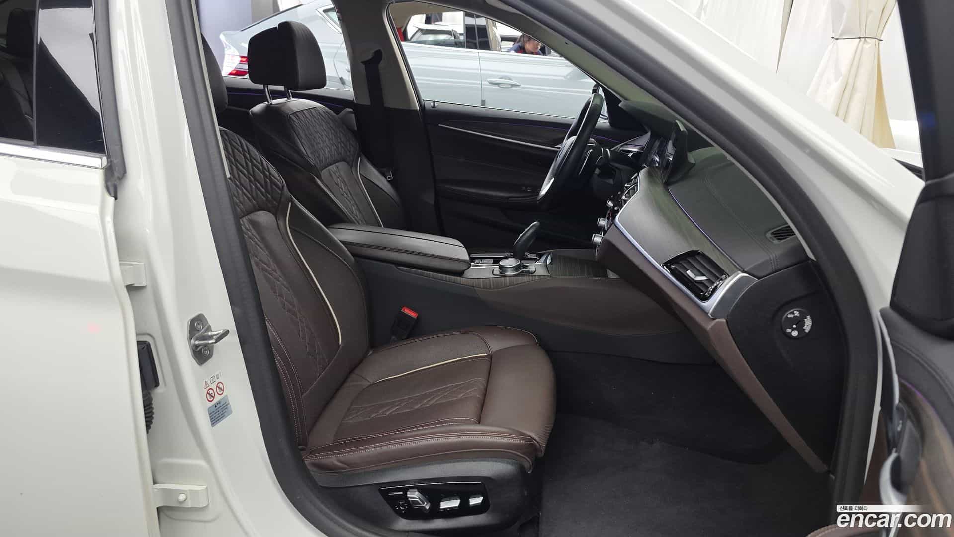 5-Series BMW 2019.6-OPTION-015