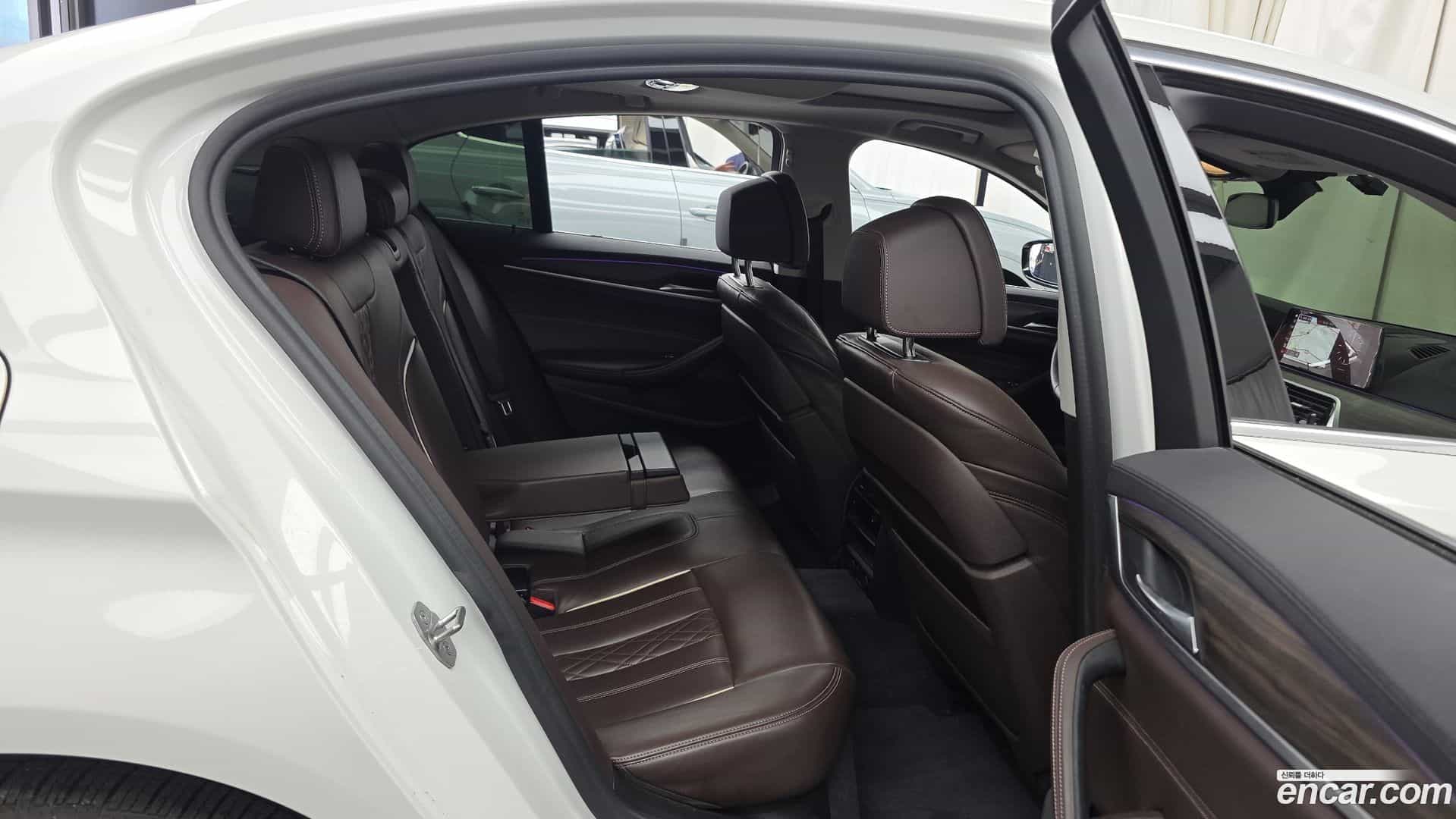 5-Series BMW 2019.6-OPTION-016