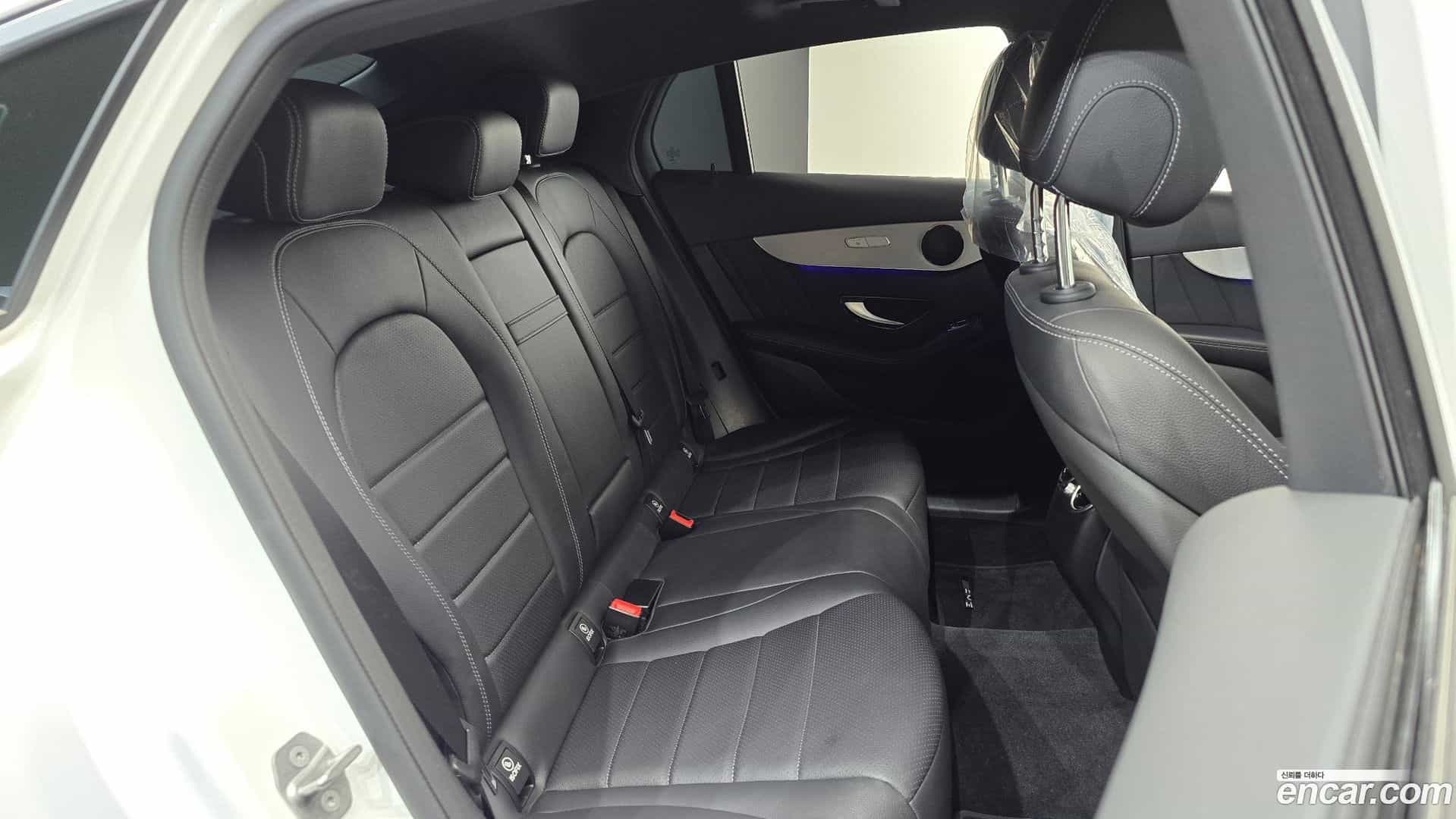GLC-Class Mercedes-Benz 2020.9-OPTION-015