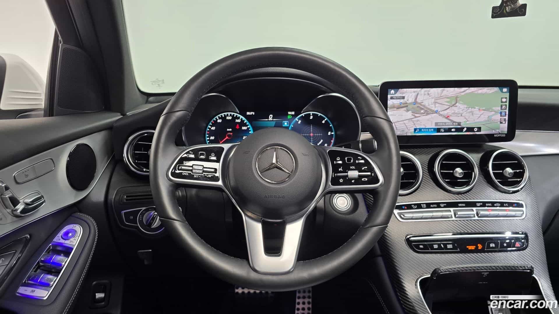 GLC-Class Mercedes-Benz 2020.9-OPTION-018