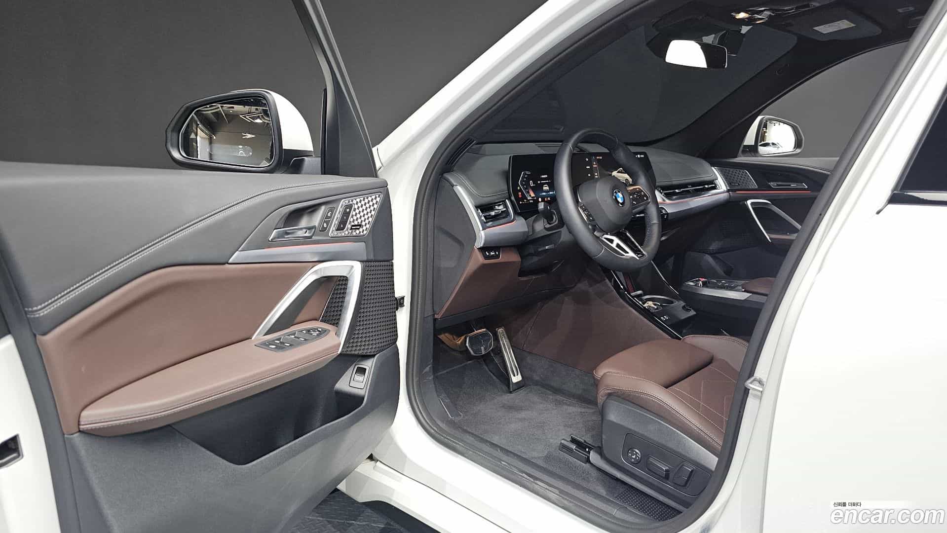 X1 BMW 2025.3-INNER-010