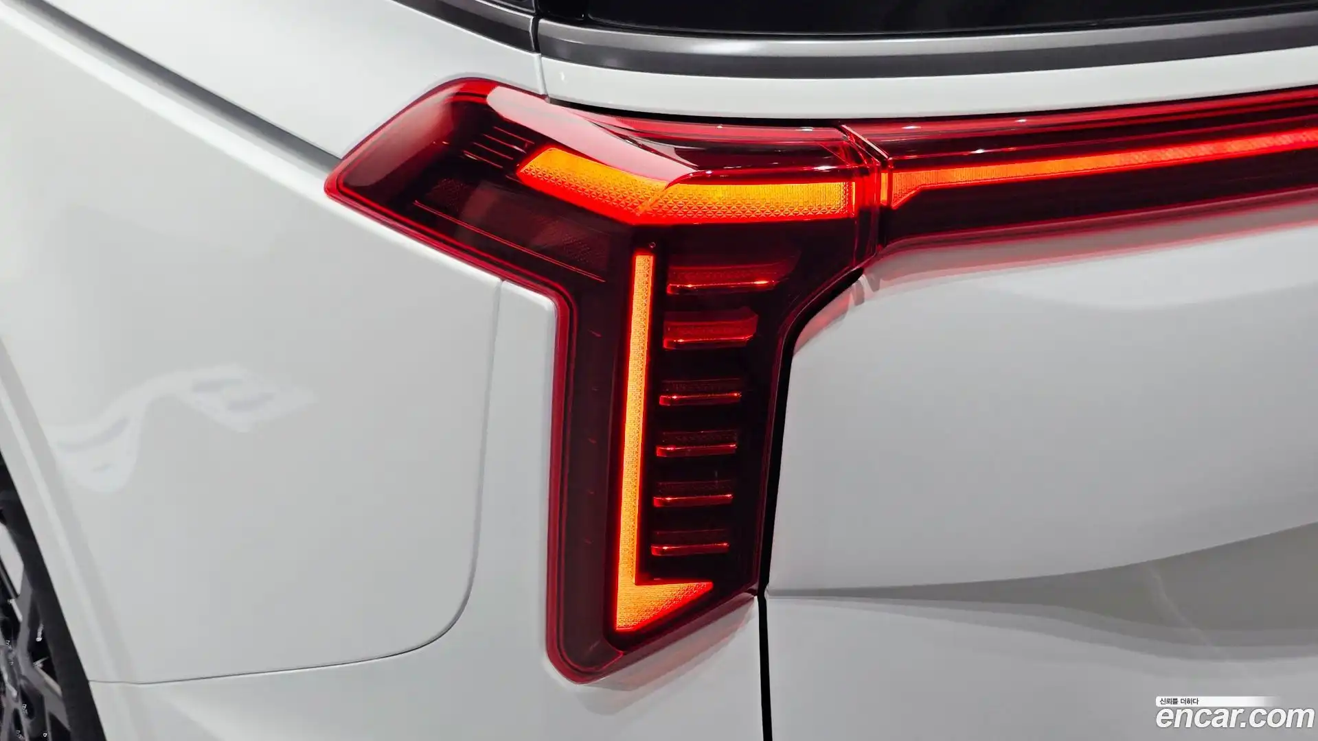 Canival Kia 2025.5-OUTER-033