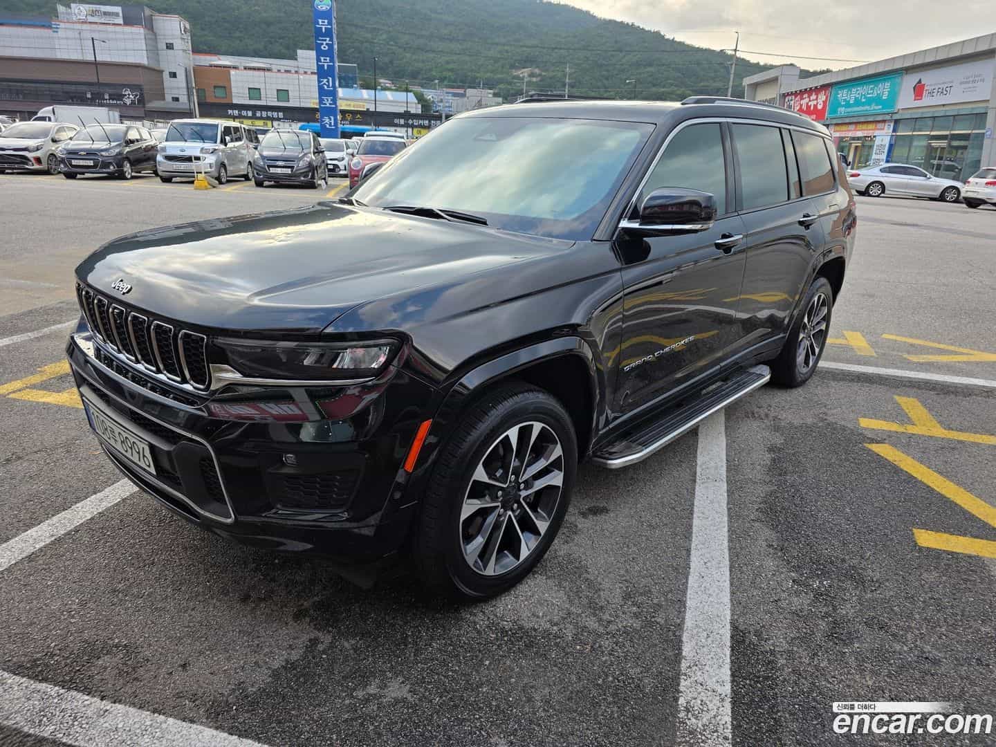 Cherokee Jeep 2021.11-OUTER-002