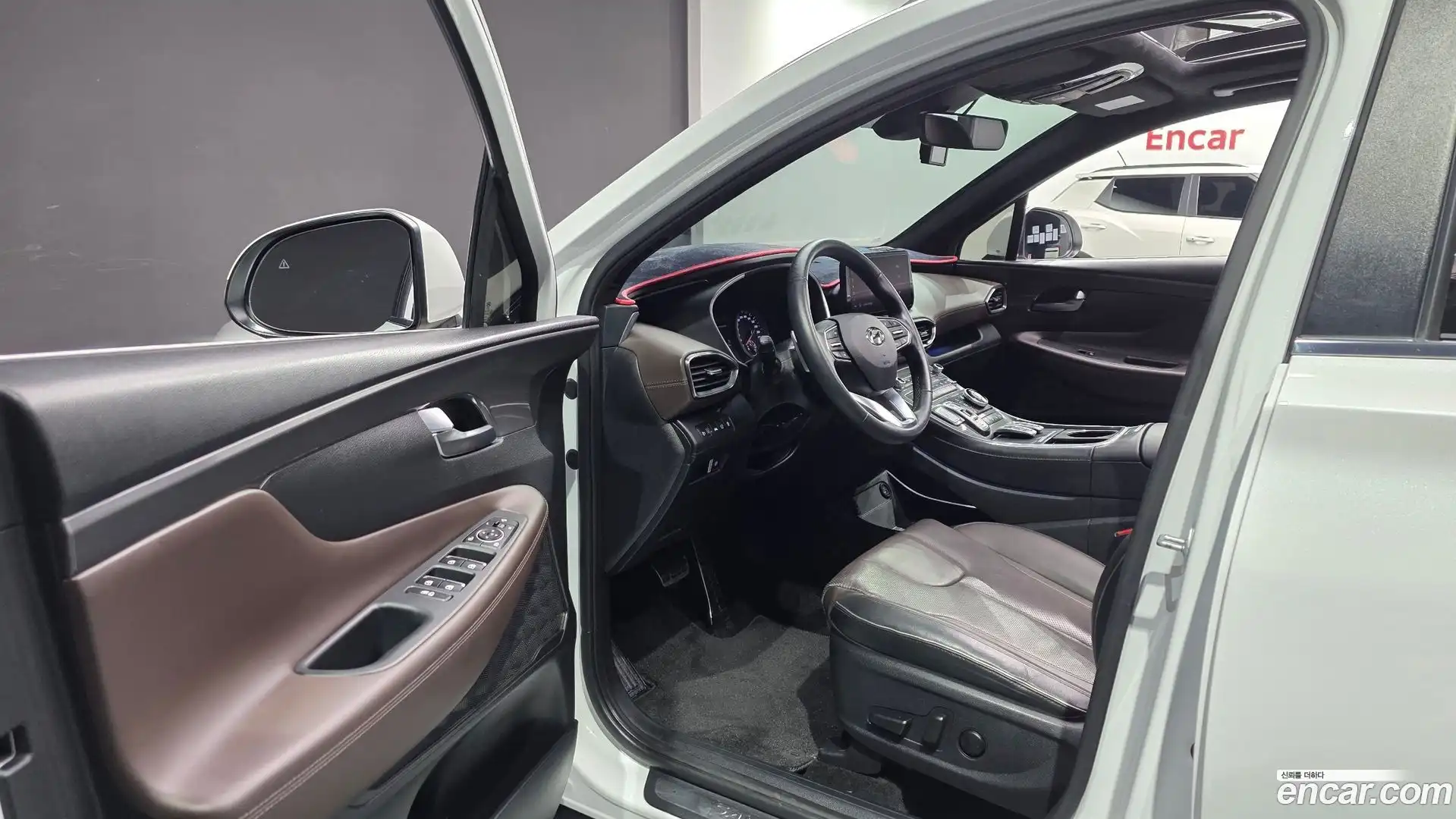 Santafe Hyundai 2022.11-INNER-010