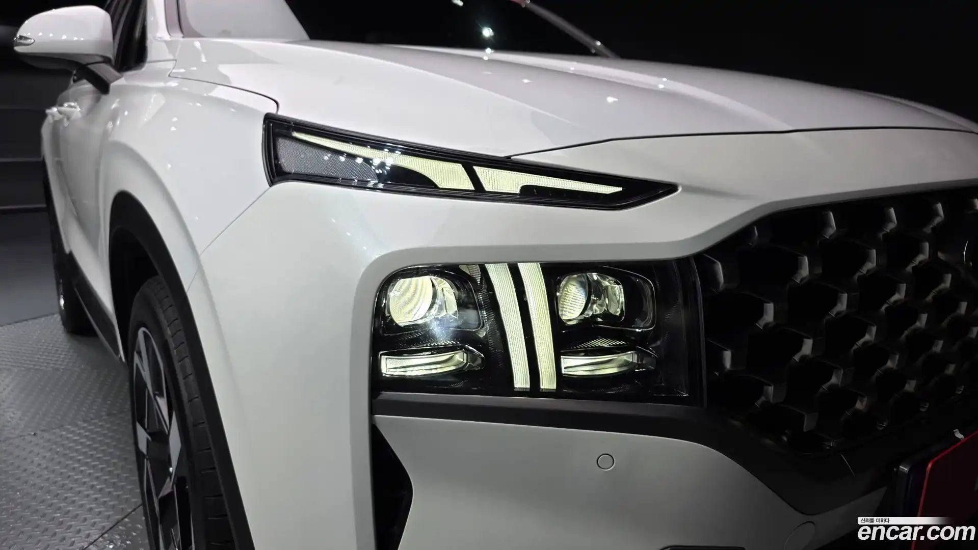 Santafe Hyundai 2022.11-OUTER-032