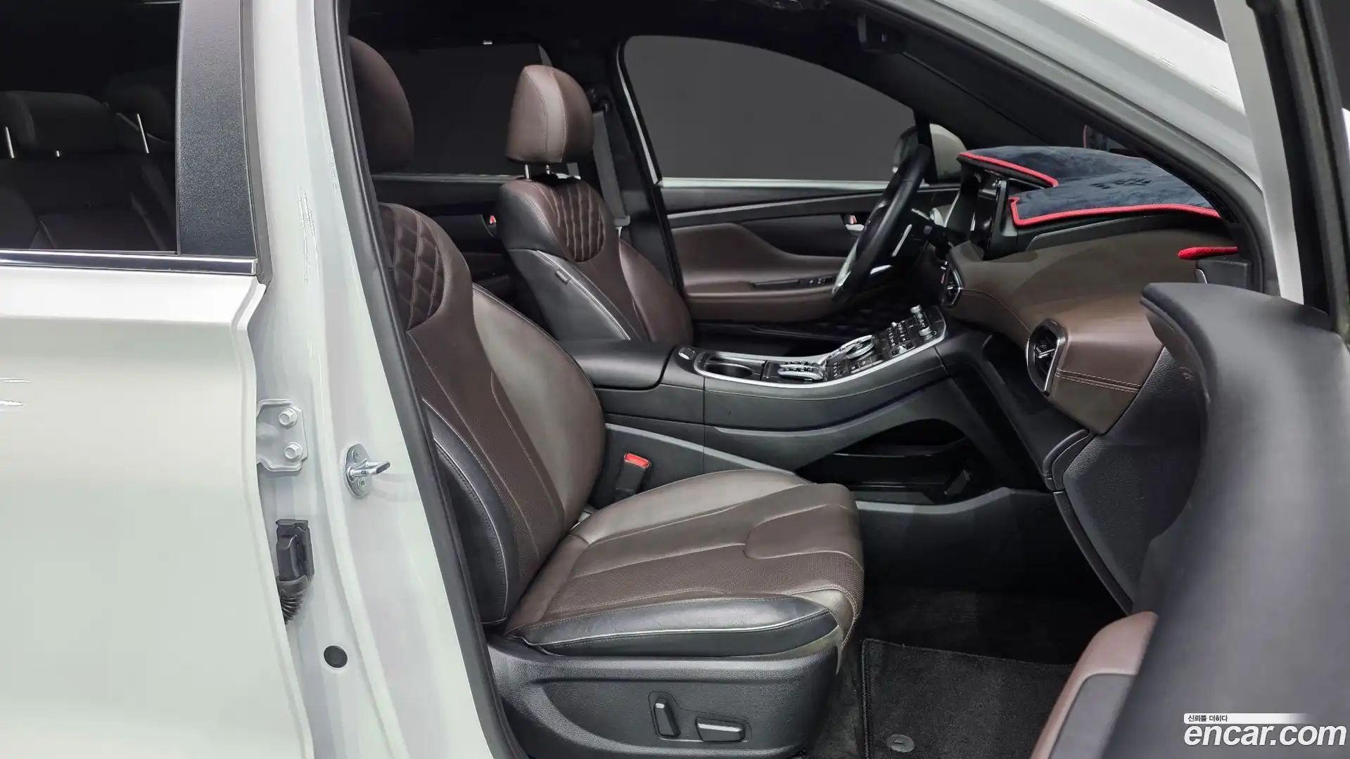 Santafe Hyundai 2022.11-INNER-036