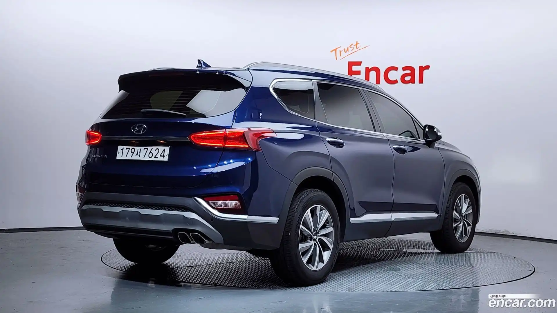 Santafe Hyundai 2020.0-OUTER-002