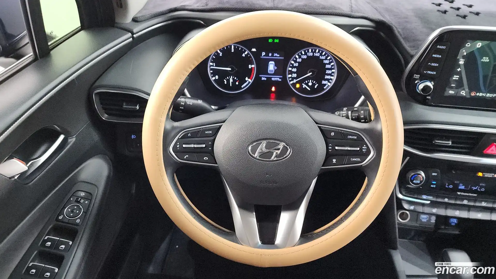 Santafe Hyundai 2020.0-OPTION-017