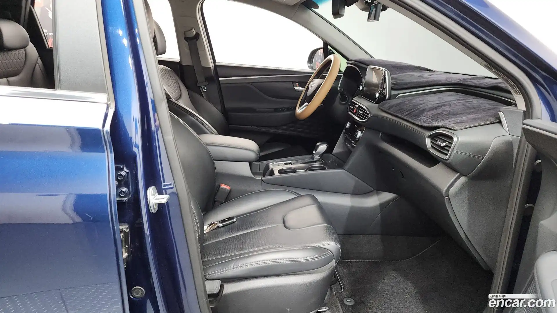 Santafe Hyundai 2020.0-INNER-036