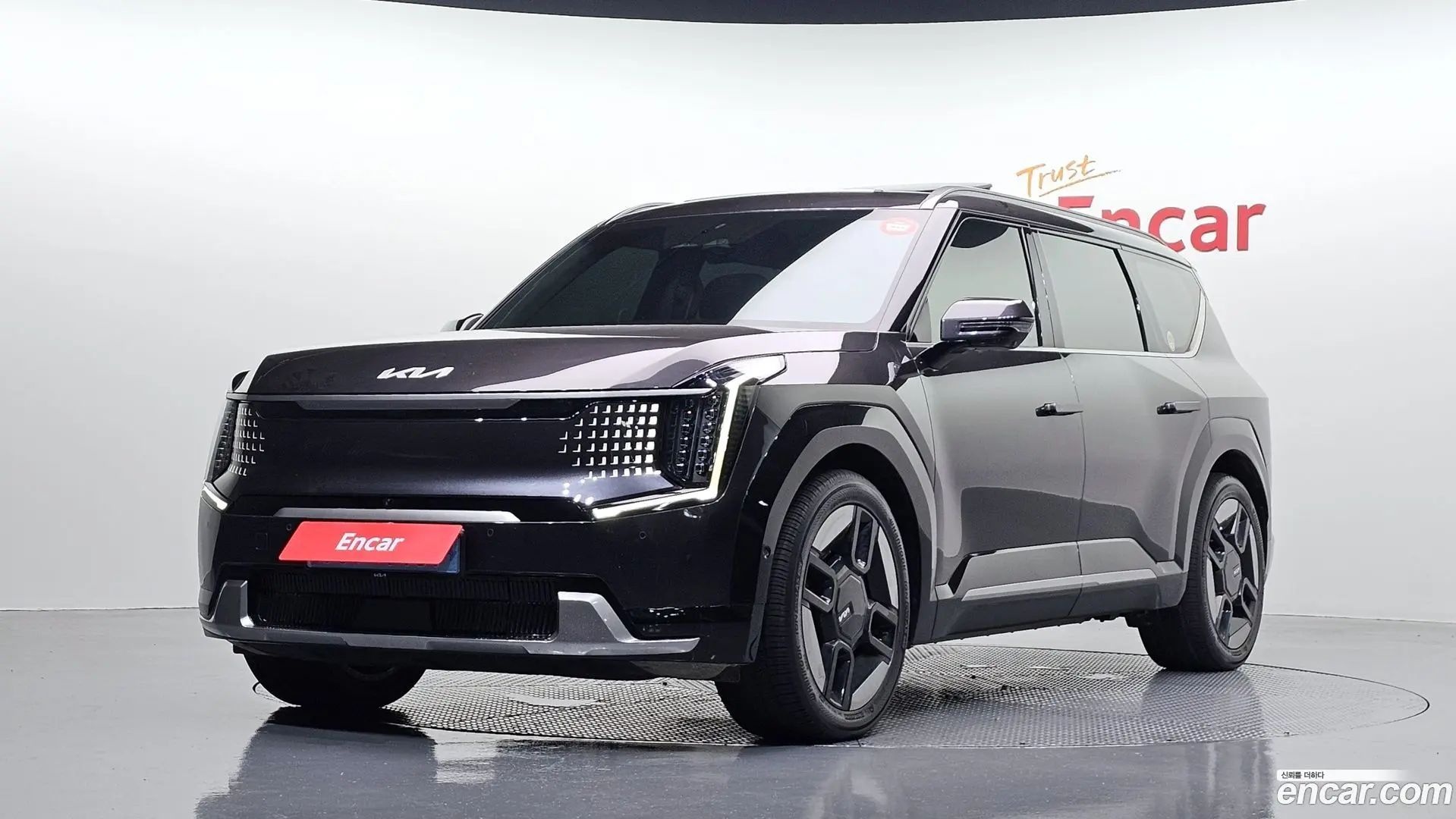 Main__Slider__Photo:EV9 Kia 2023.5-0