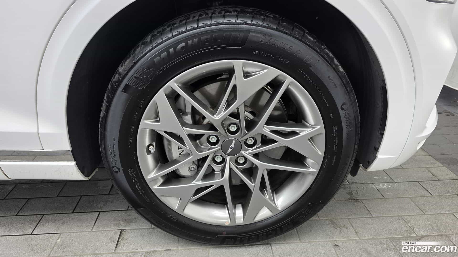 GV70 Genesis 2023.10-OUTER-005