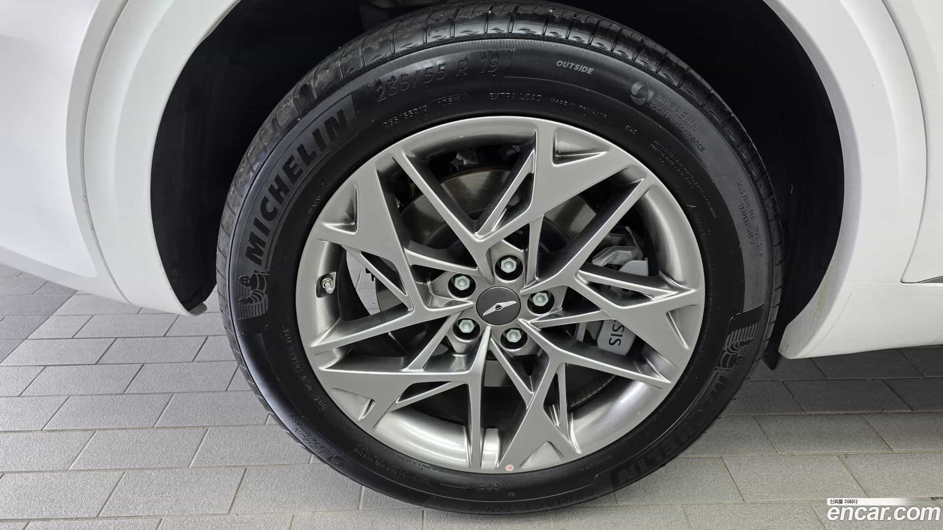 GV70 Genesis 2023.10-OUTER-031