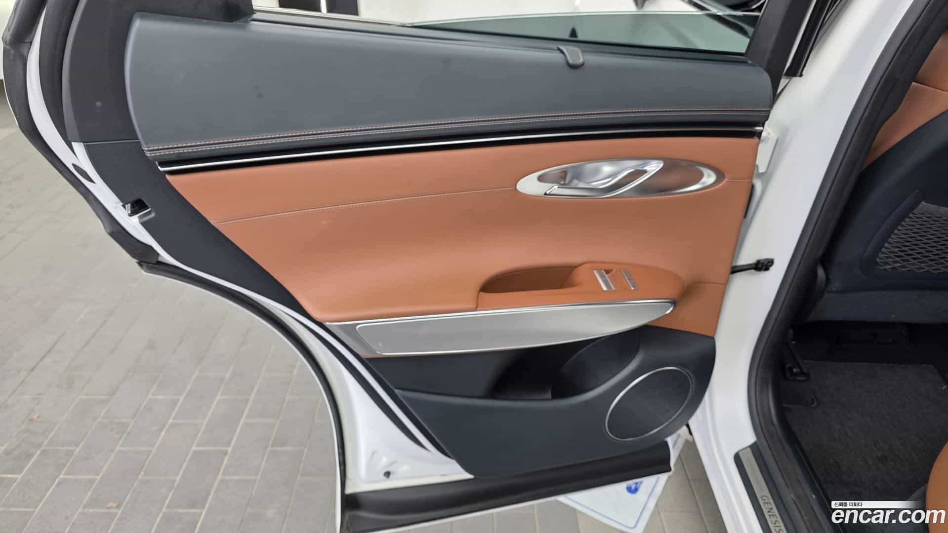 GV70 Genesis 2023.10-INNER-035