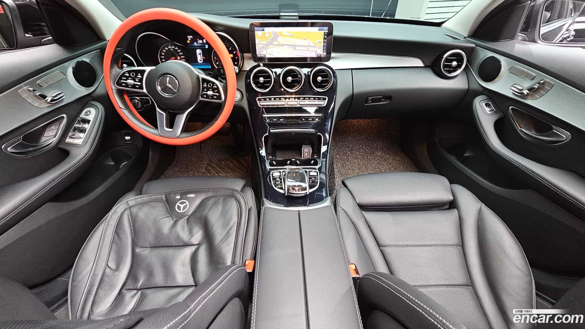 C-Class Mercedes-Benz 2020.3-INNER-007