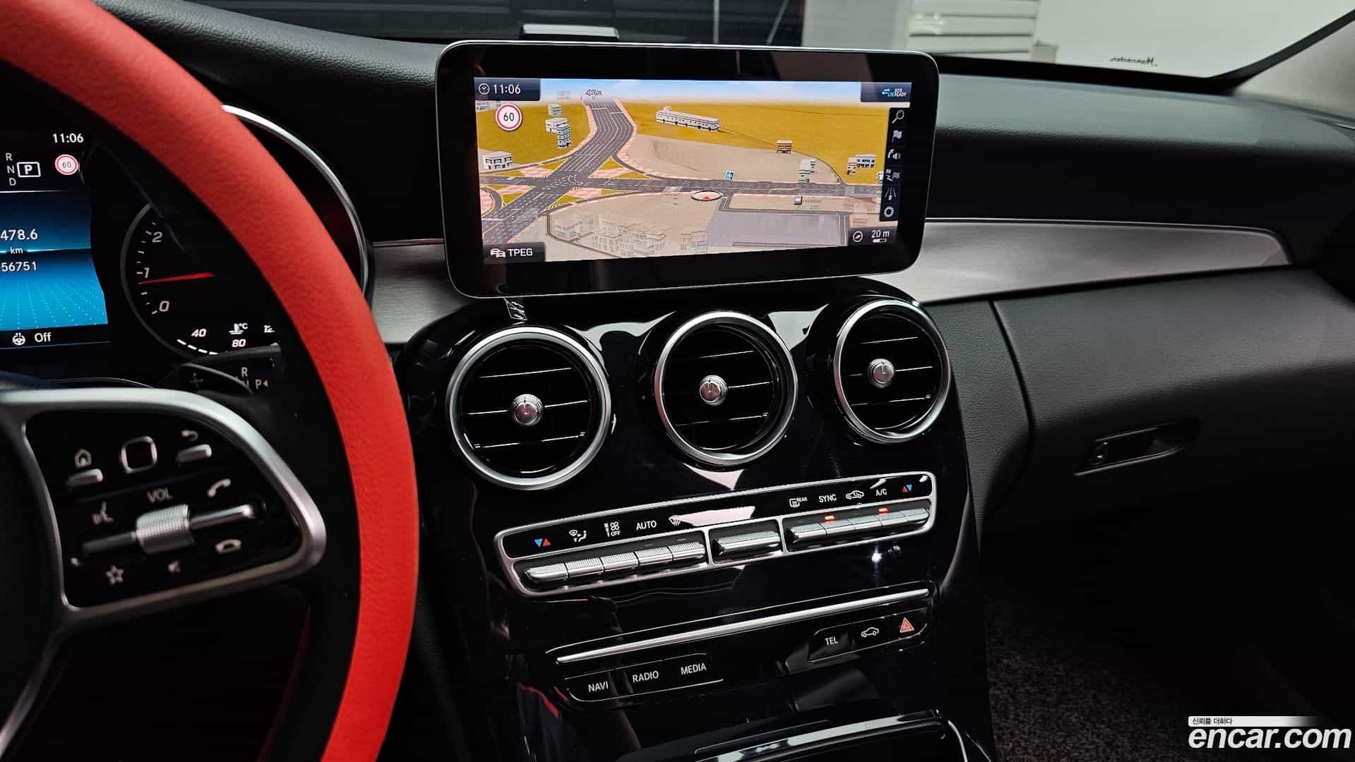 C-Class Mercedes-Benz 2020.3-OPTION-017