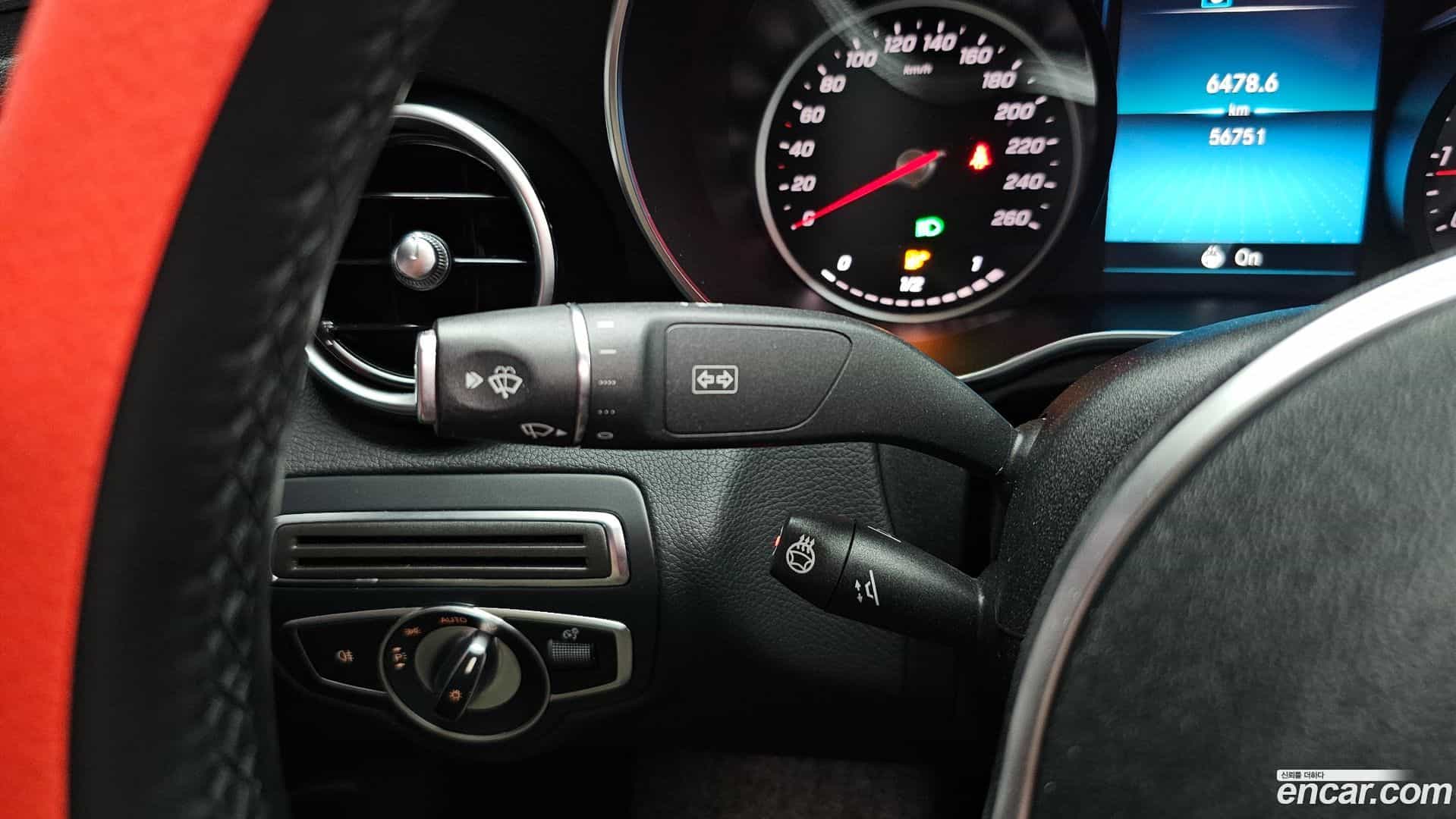 C-Class Mercedes-Benz 2020.3-OPTION-021