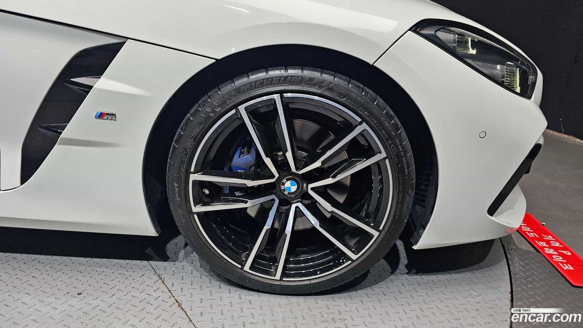 Z4 BMW 2020.1-OUTER-031