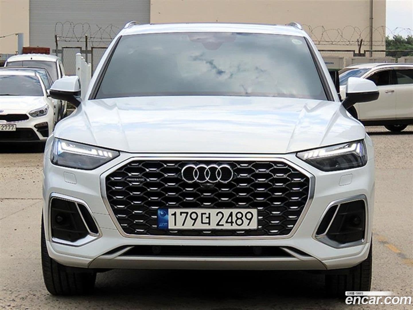 Main__Slider__Photo:Q5 Audi 2023.2-0