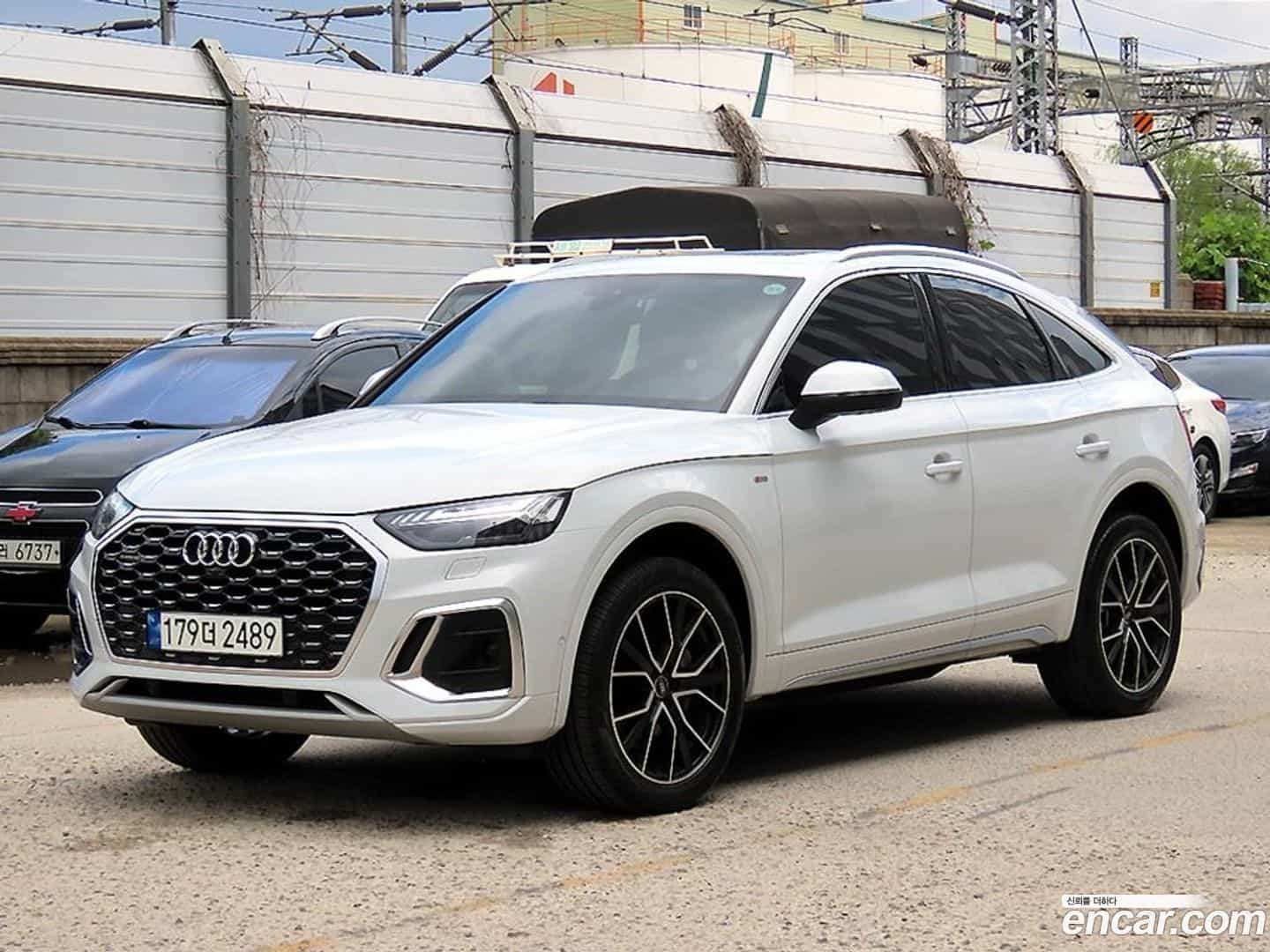 Q5 Audi 2023.2-OUTER-002