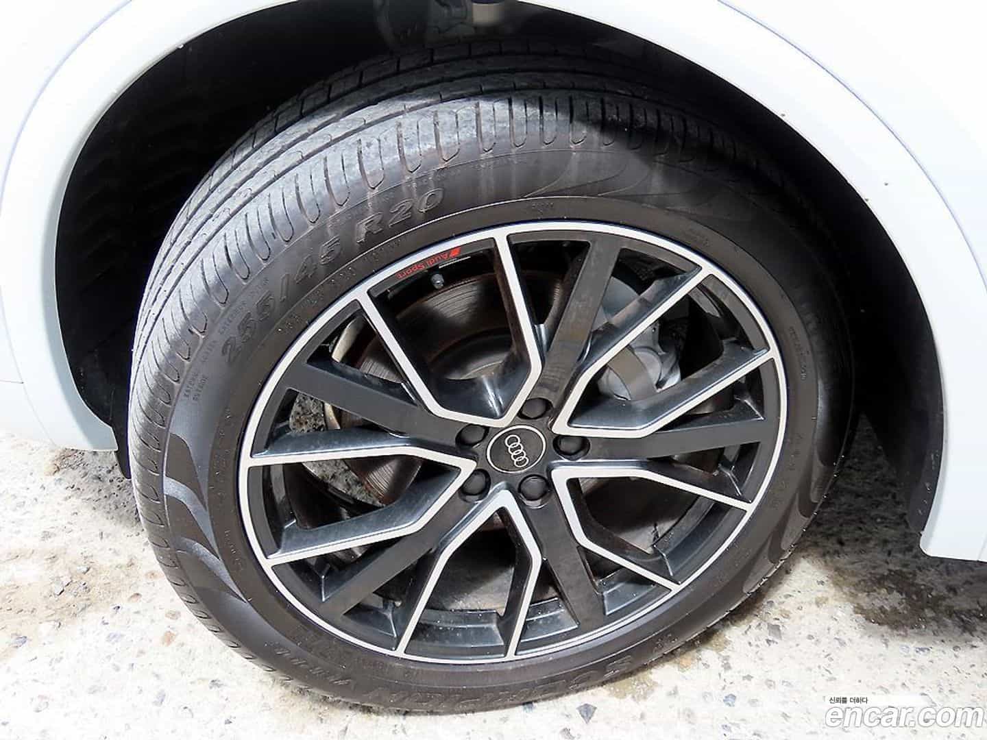 Q5 Audi 2023.2-OPTION-024