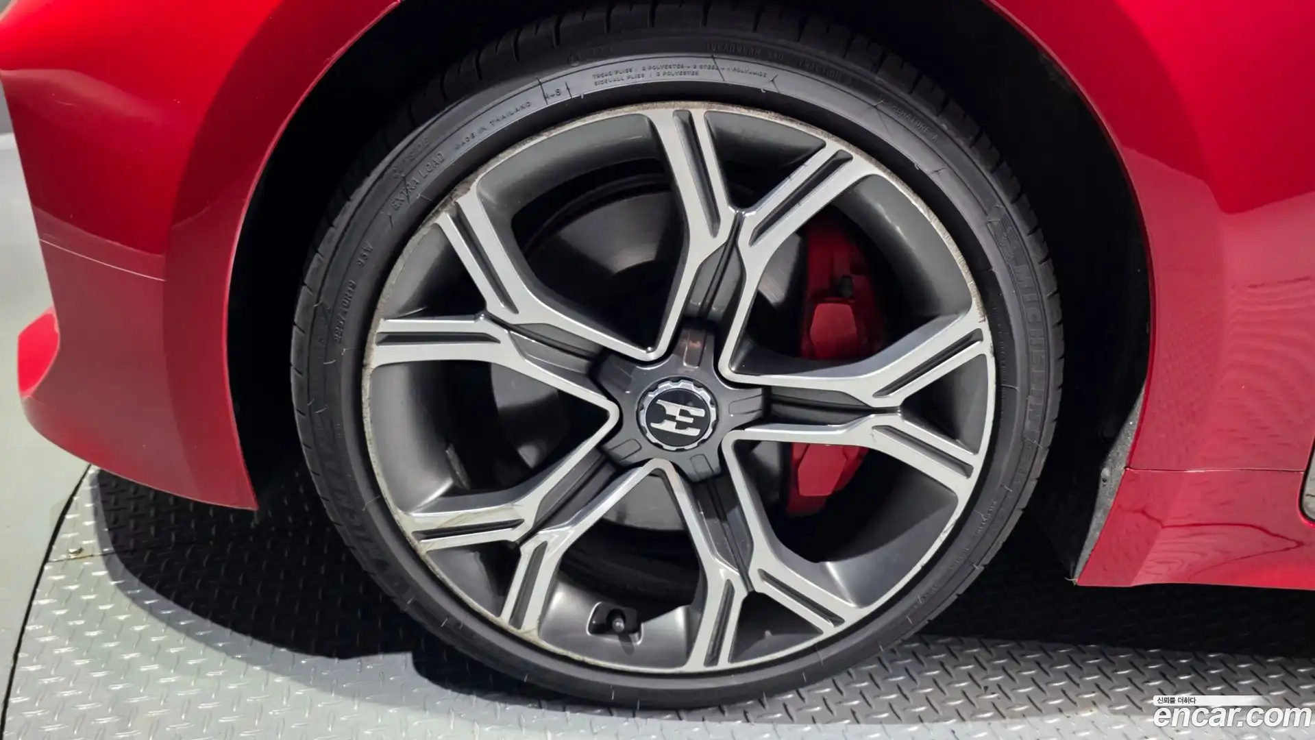 Stinger Kia 2018.6-OUTER-005