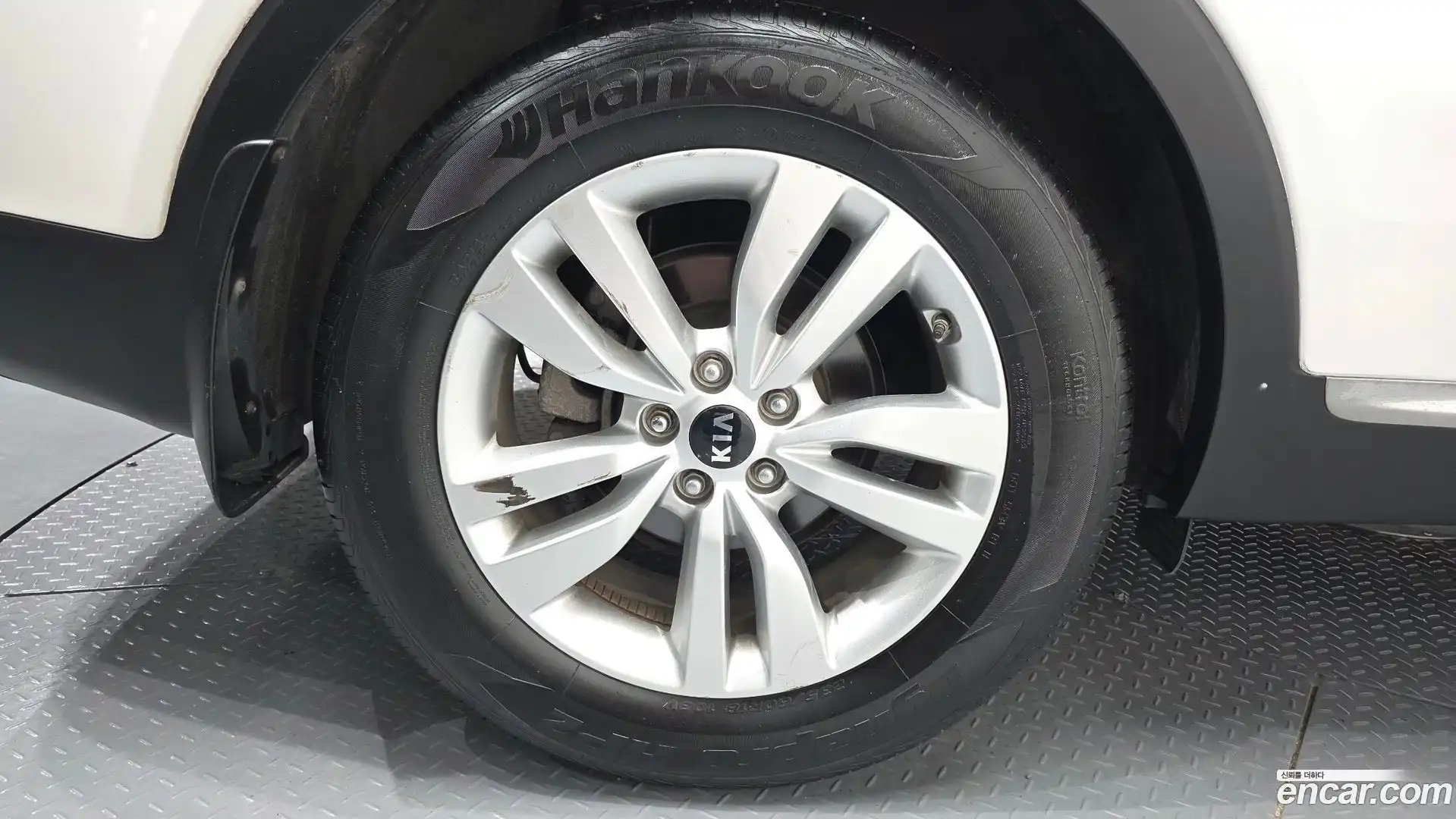 Sorento Kia 2017.0-OUTER-005
