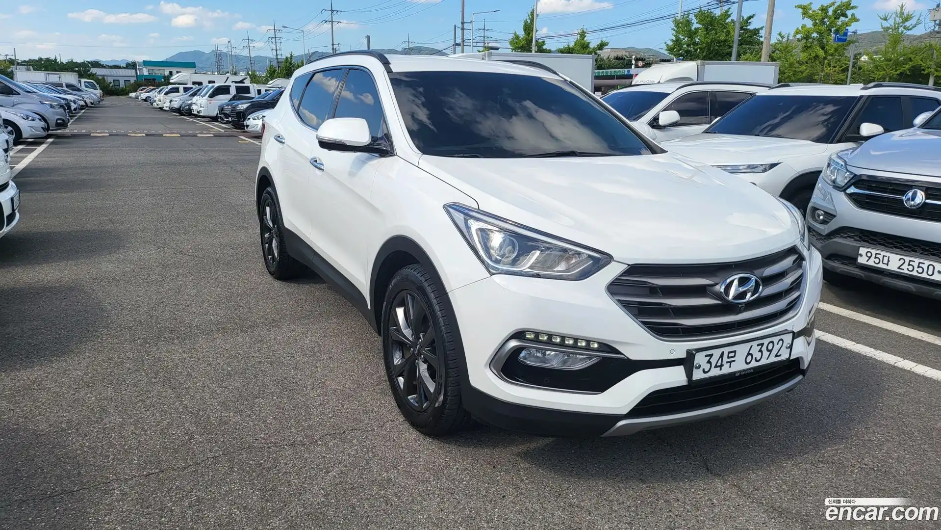 Santafe Hyundai 2015.8-OUTER-003