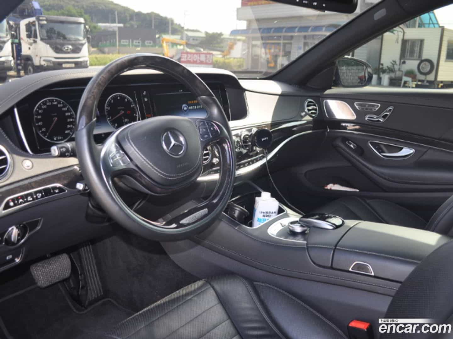 S-Class Mercedes-Benz 2016.4-INNER-007