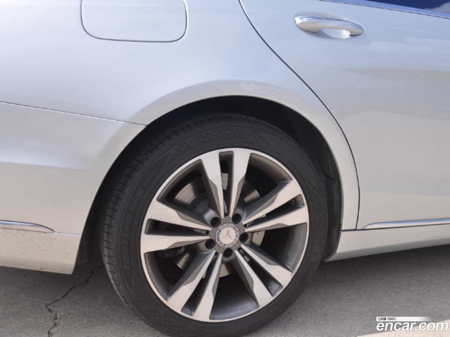 S-Class Mercedes-Benz 2016.4-OPTION-015