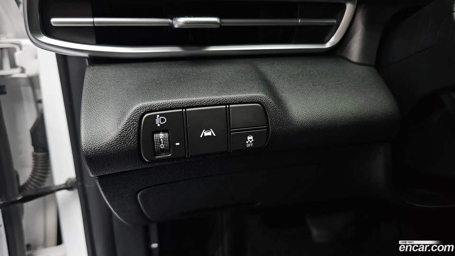 AVANTE Hyundai 2023.3-OPTION-018