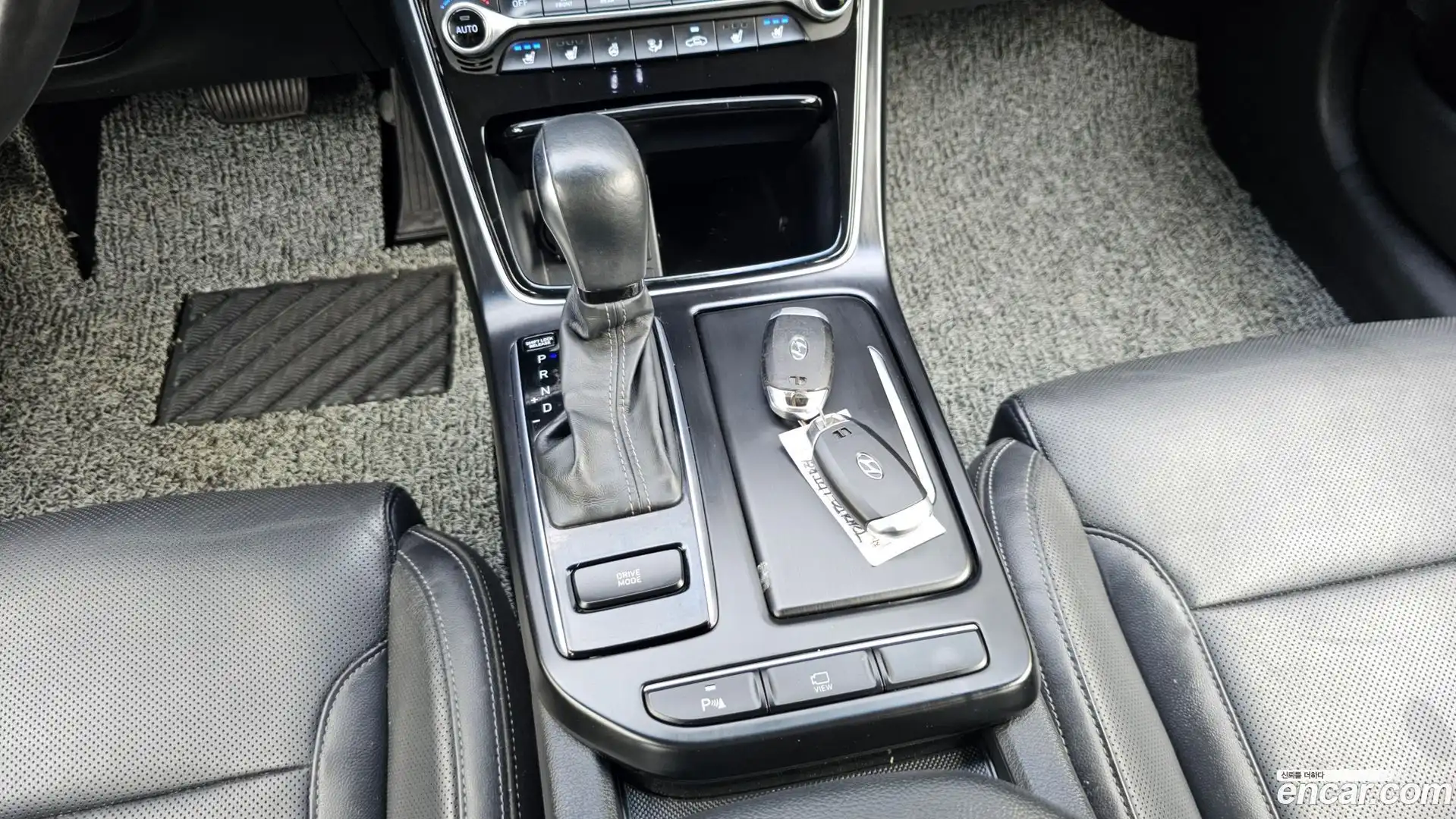 Grandeur Hyundai 2019.3-INNER-009