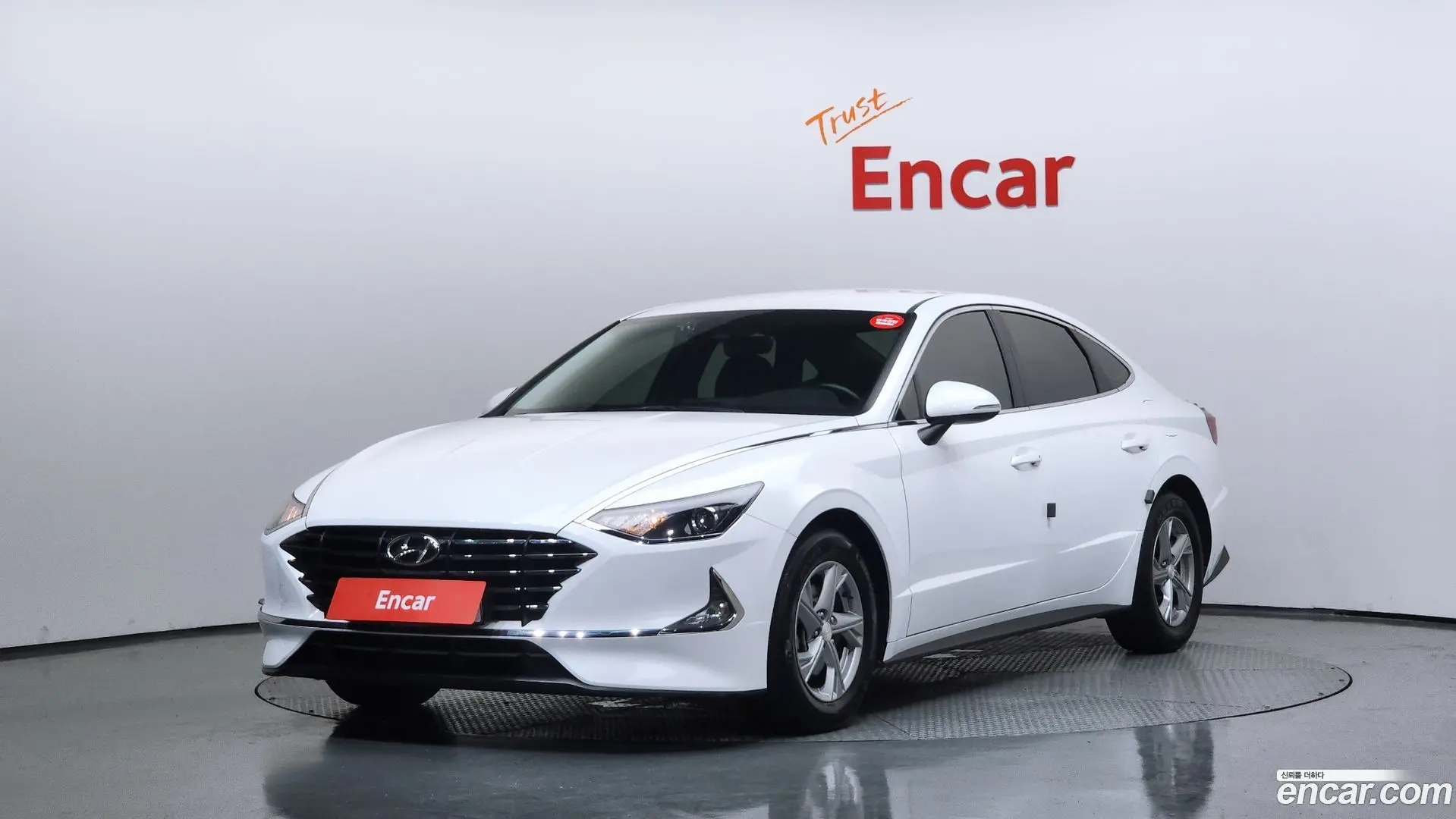 Main__Slider__Photo:Sonata Hyundai 2022.4-0