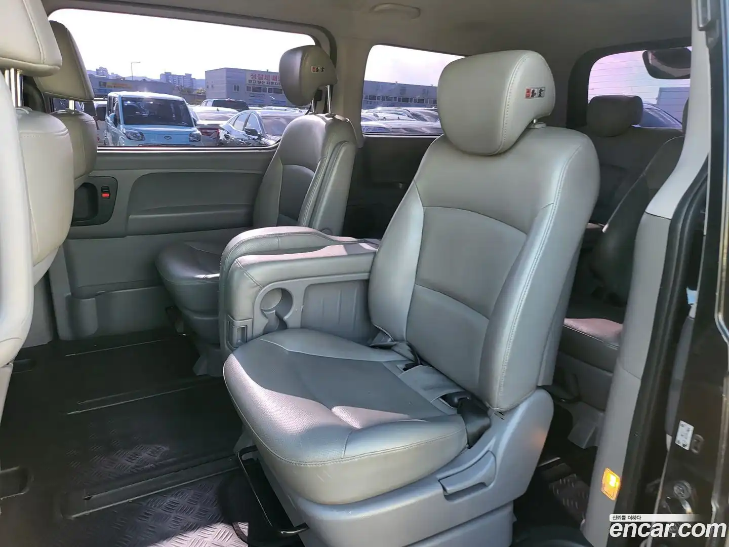 Starex Hyundai 2015.10-OPTION-015