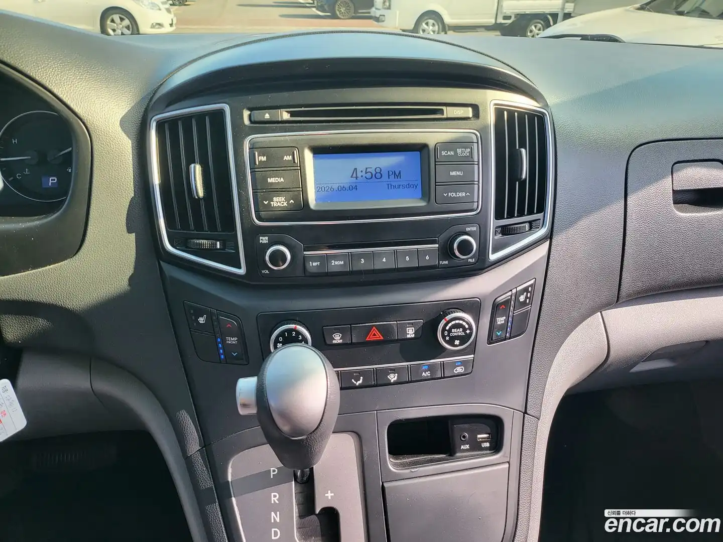 Starex Hyundai 2015.10-OPTION-019