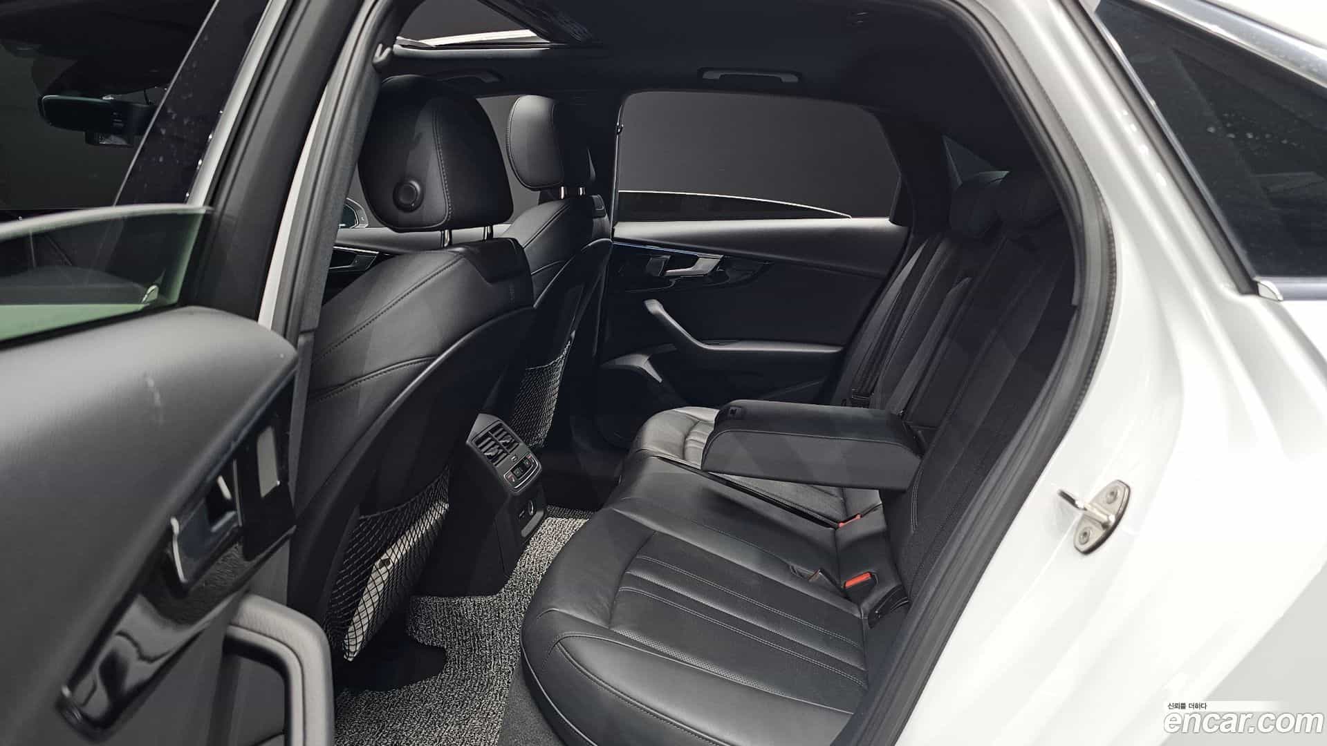 A4 Audi 2021.11-OPTION-016