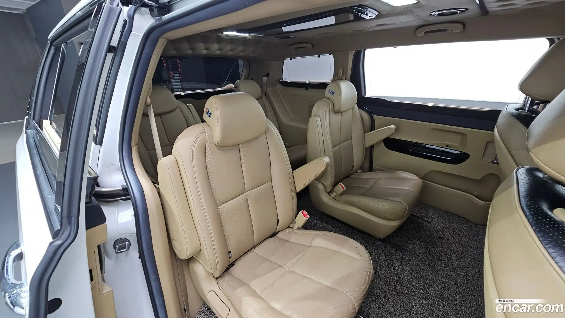 Canival Kia 2019.2-OPTION-015