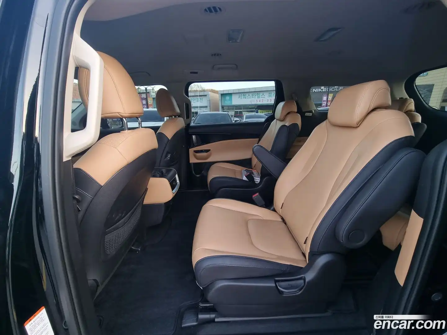 Canival Kia 2023.3-OPTION-021