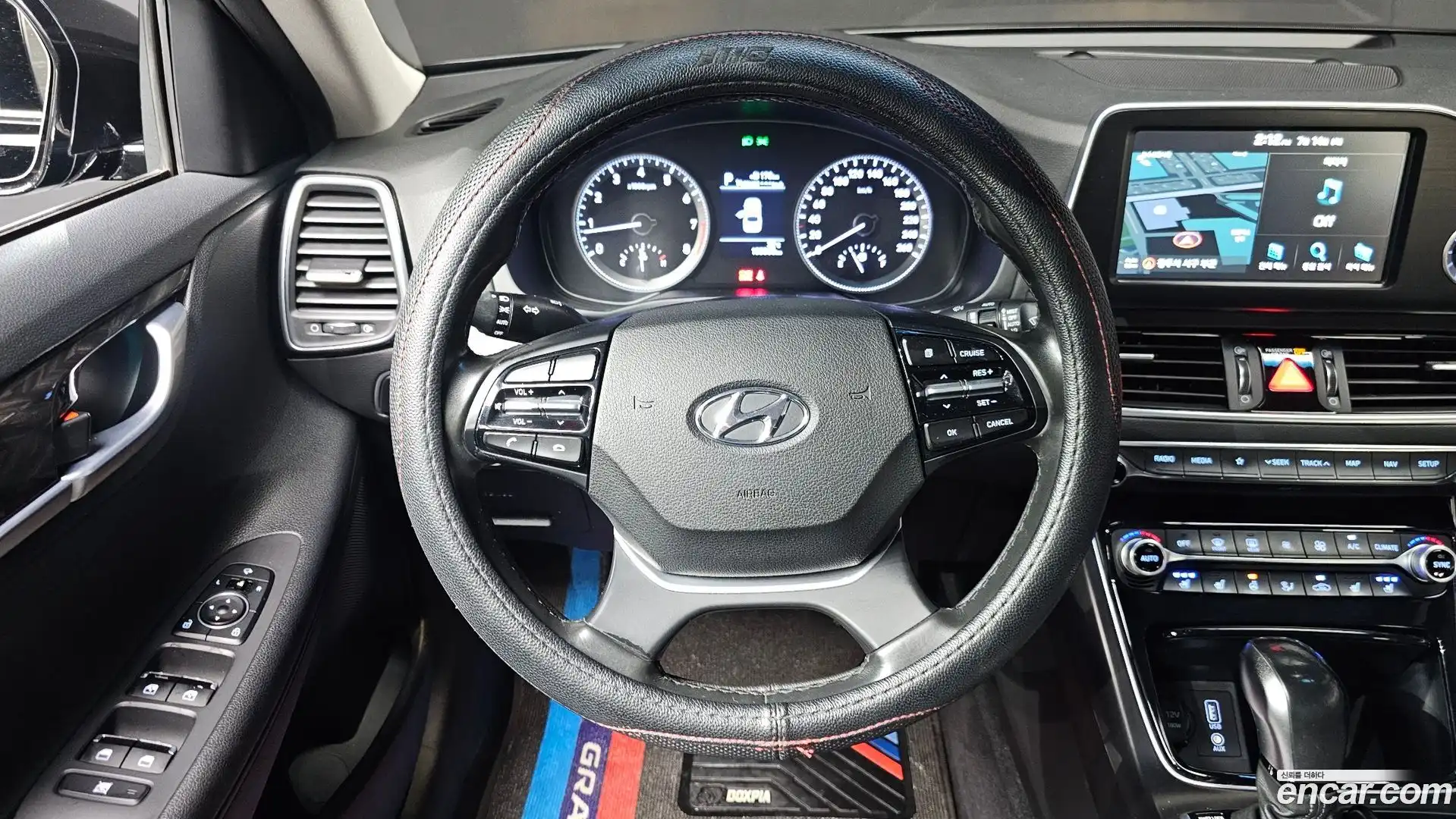 Grandeur Hyundai 2017.10-OPTION-017