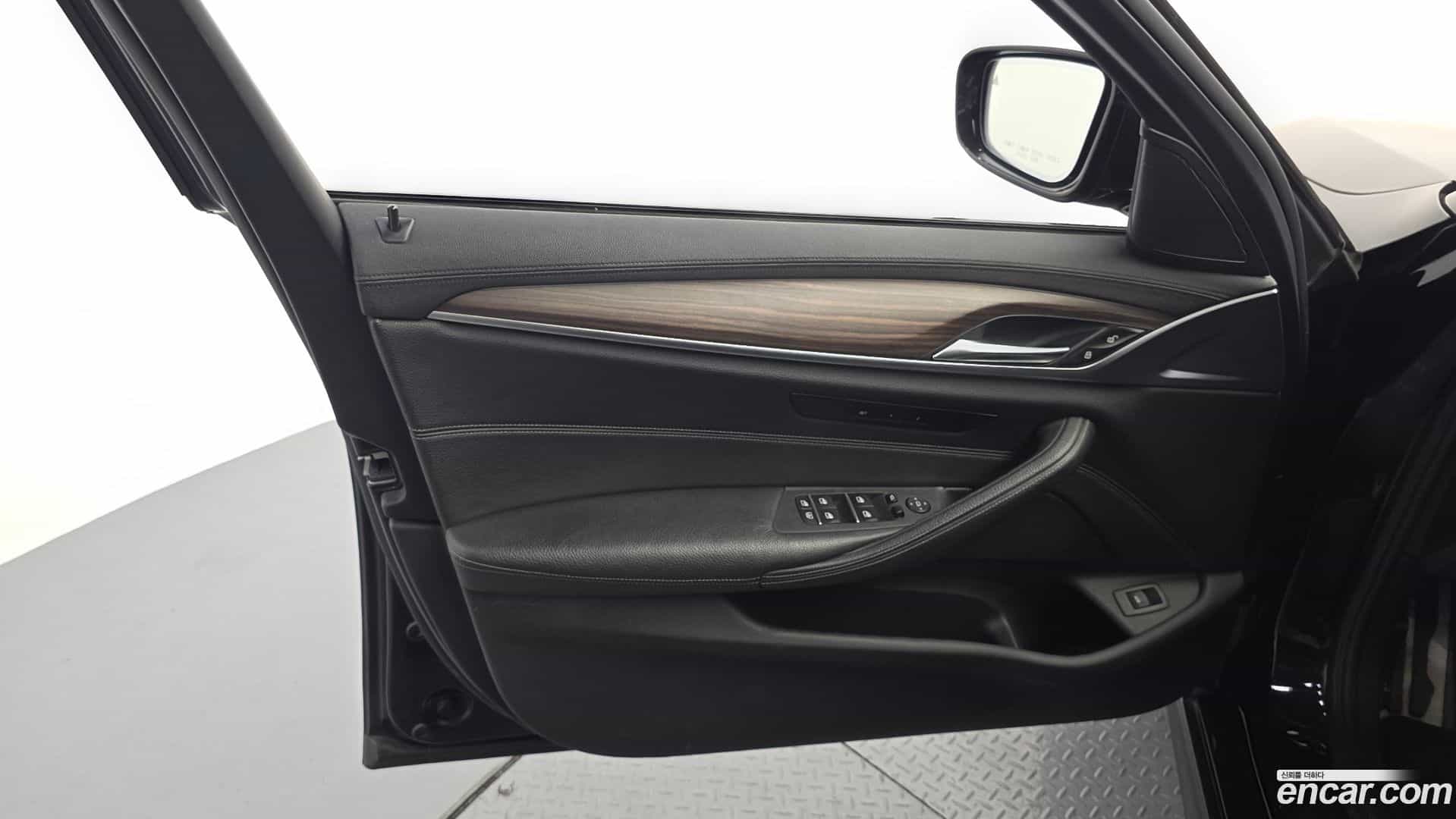 5-Series BMW 2017.7-INNER-034