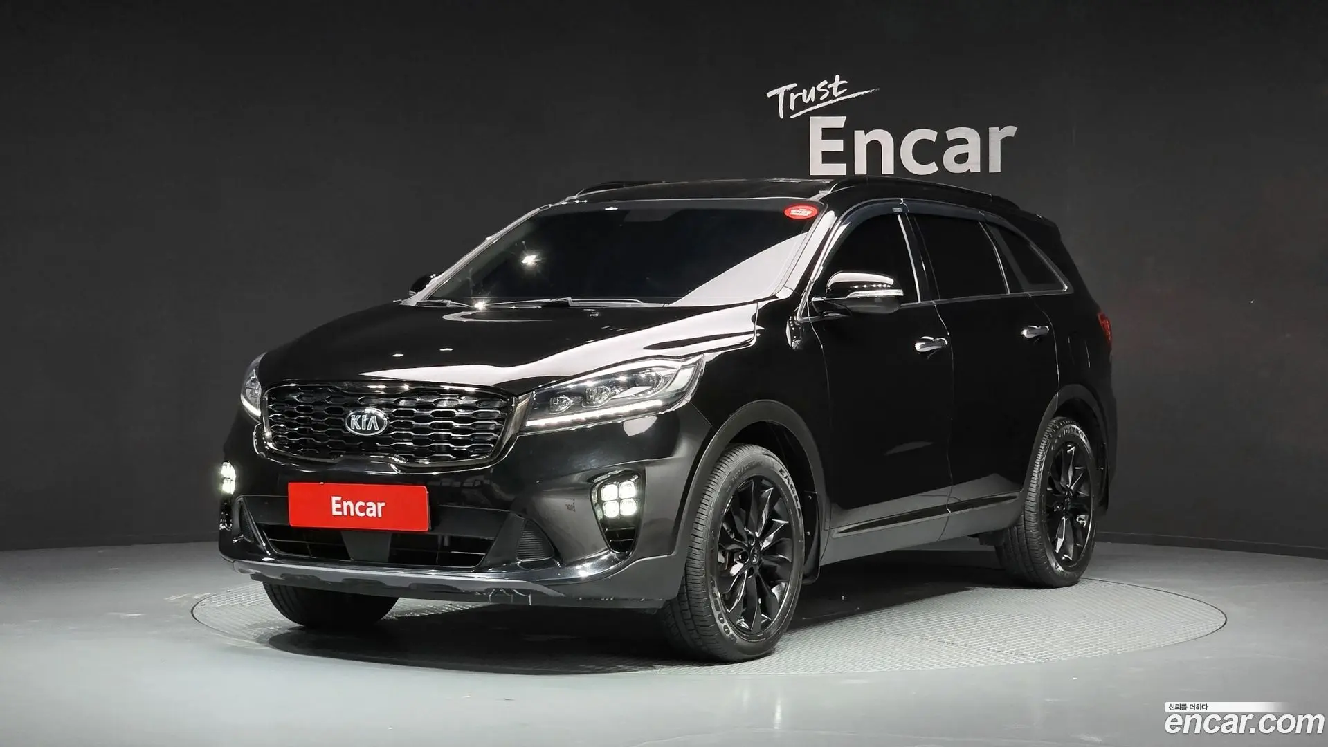 Main__Slider__Photo:Sorento Kia 2018.4-0