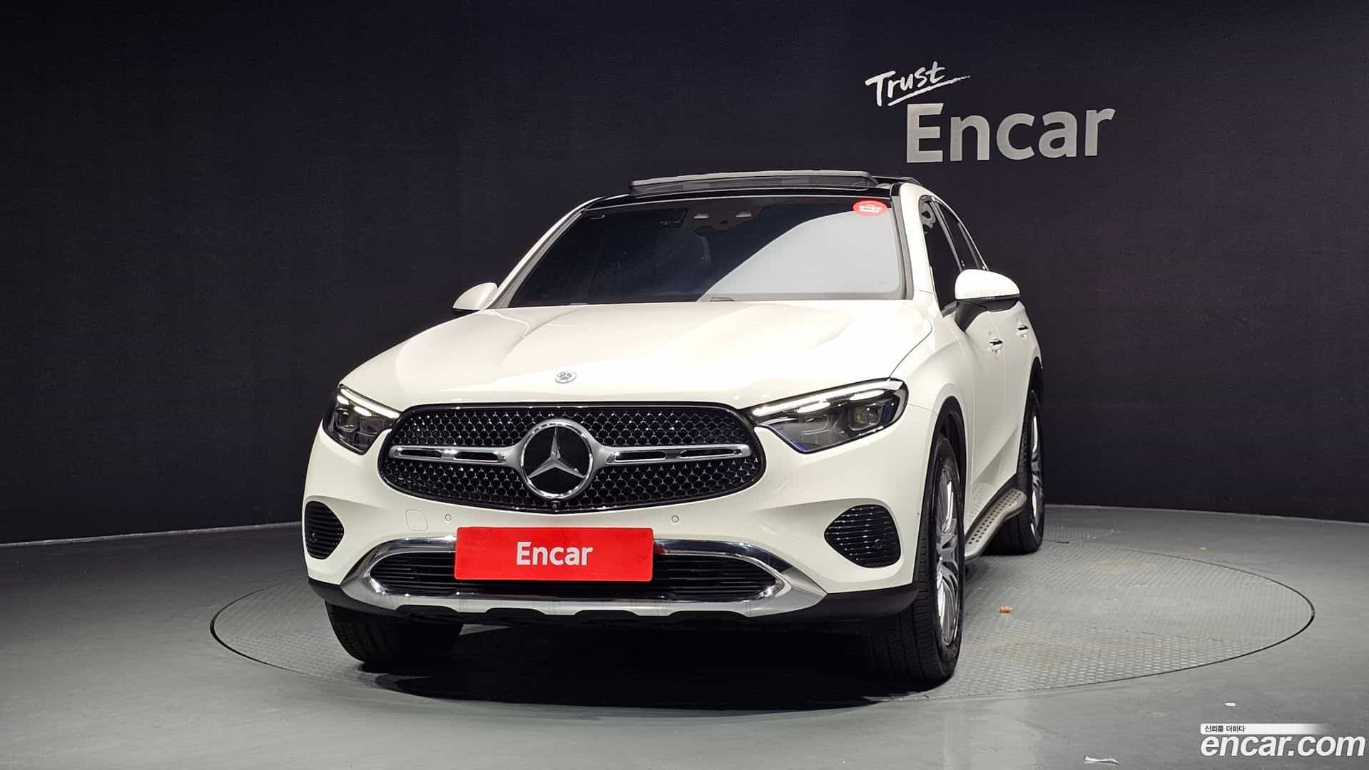GLC-Class Mercedes-Benz 2025.2-OUTER-003