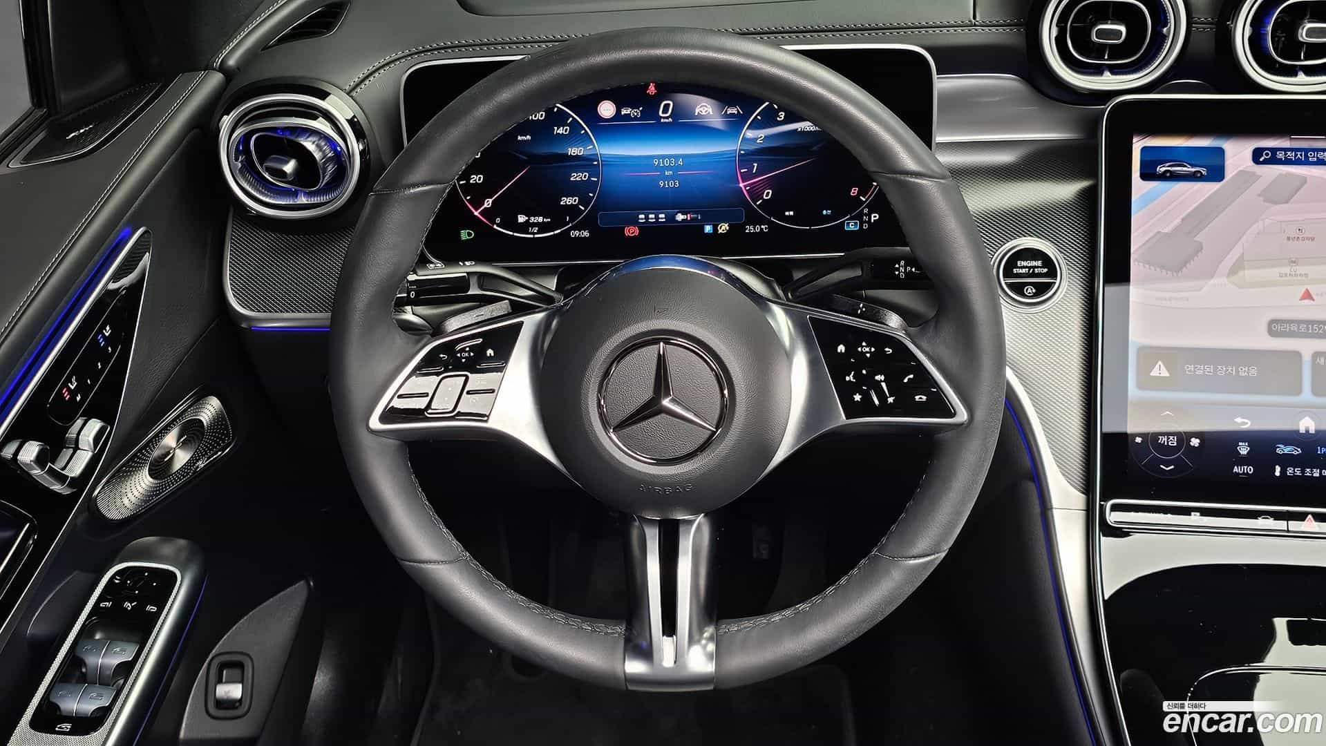 GLC-Class Mercedes-Benz 2025.2-OPTION-017
