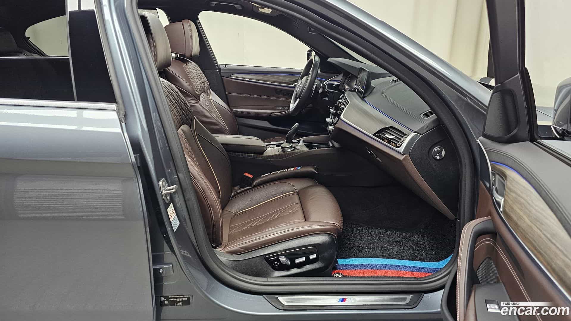 5-Series BMW 2020.4-INNER-036