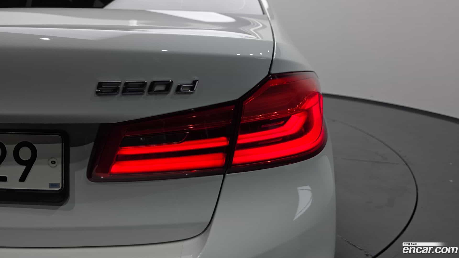 5-Series BMW 2017.11-OUTER-033