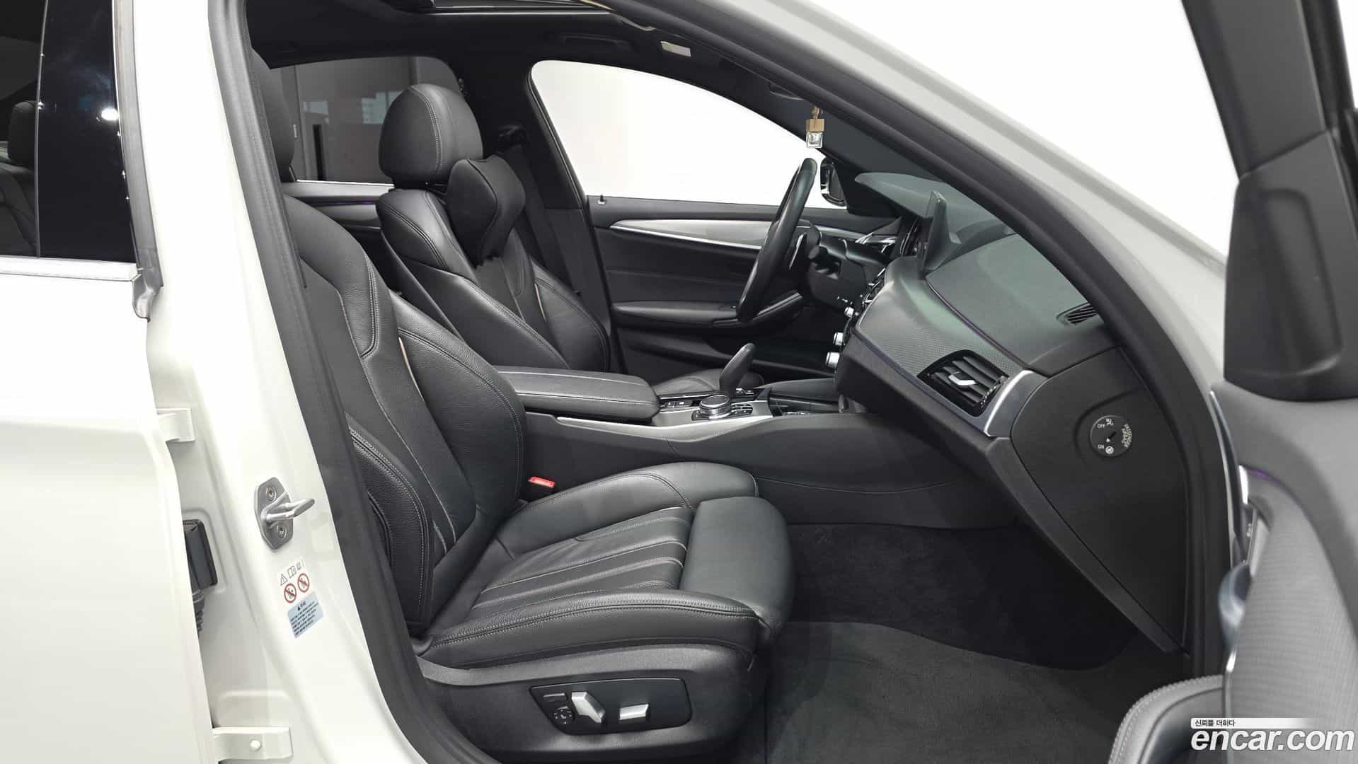 5-Series BMW 2017.11-INNER-036