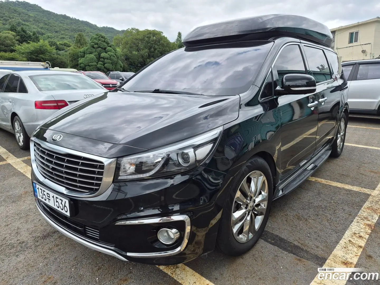 Main__Slider__Photo:Canival Kia 2017.10-0