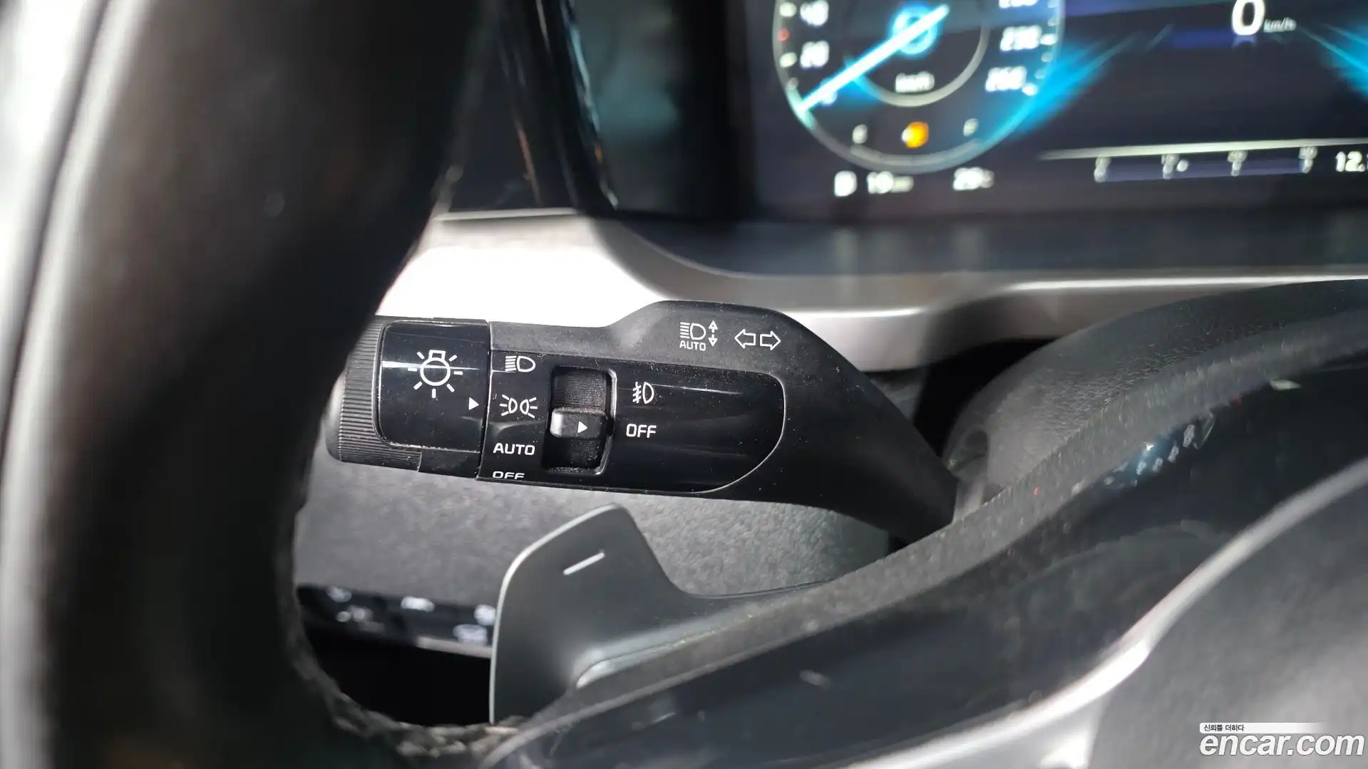 Sorento Kia 2023.6-OPTION-024