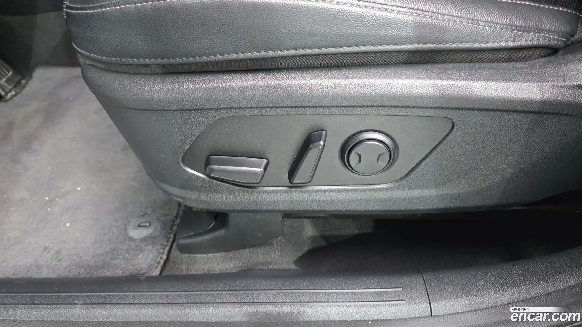 Sorento Kia 2023.6-OPTION-045
